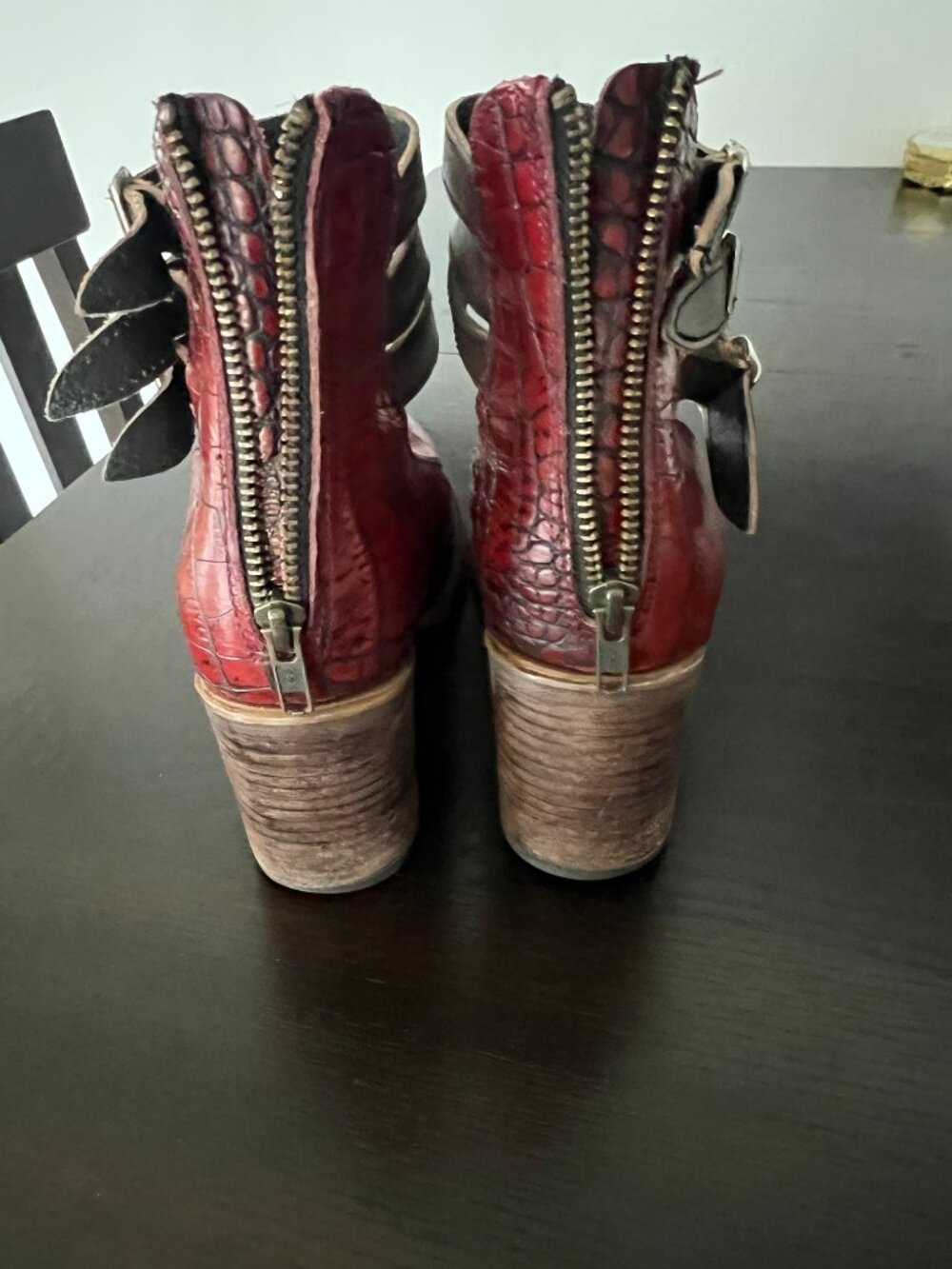 Freebird Randi Red Croc Shoes - Picture 4 of 7